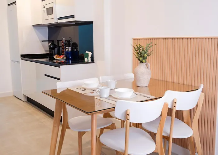 Capuchinos Guest Homes 3*