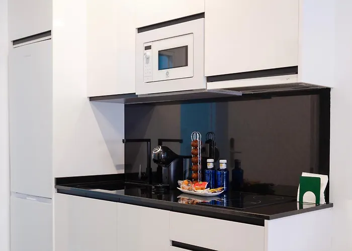 Capuchinos Guest Homes 3*